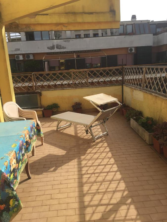Appartamento Zia Gesina Ostia Buitenkant foto