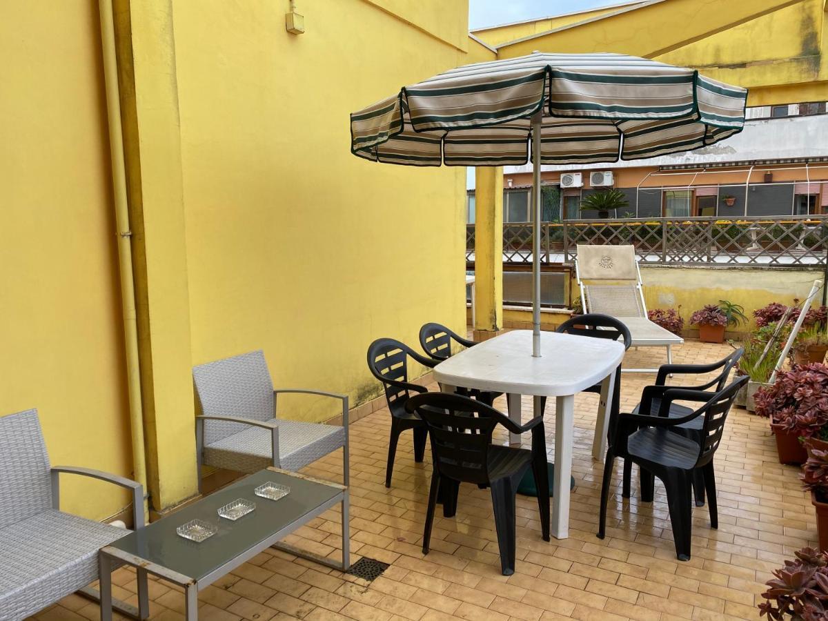 Appartamento Zia Gesina Ostia Buitenkant foto