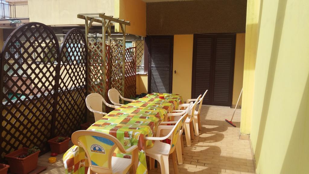 Appartamento Zia Gesina Ostia Buitenkant foto