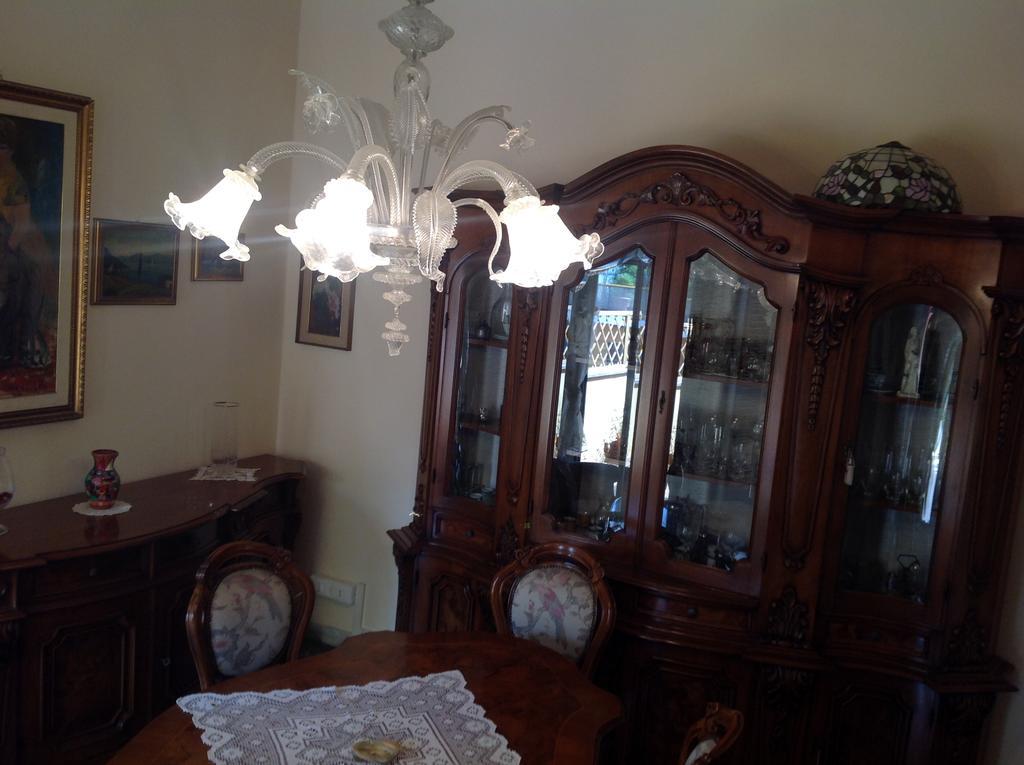 Appartamento Zia Gesina Ostia Buitenkant foto