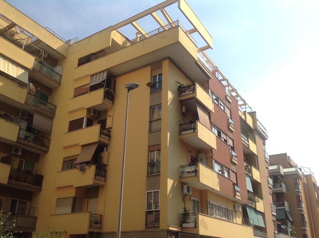 Appartamento Zia Gesina Ostia Buitenkant foto