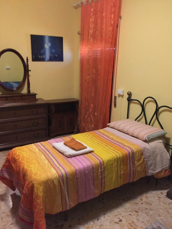 Appartamento Zia Gesina Ostia Buitenkant foto